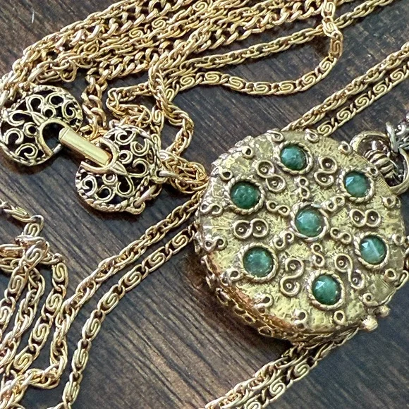 Vintage Goldette NY Multi-strand Necklace Locket Pill Box Gold With Gems - Picture 7 of 9